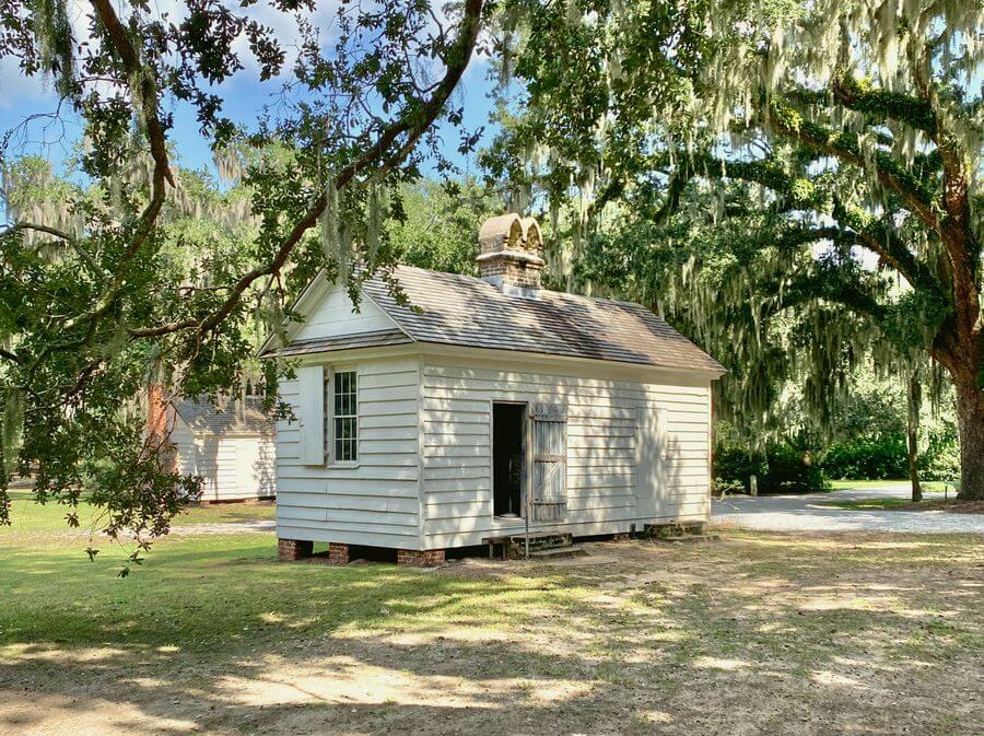 A slave quarter on the McLeod Plantation