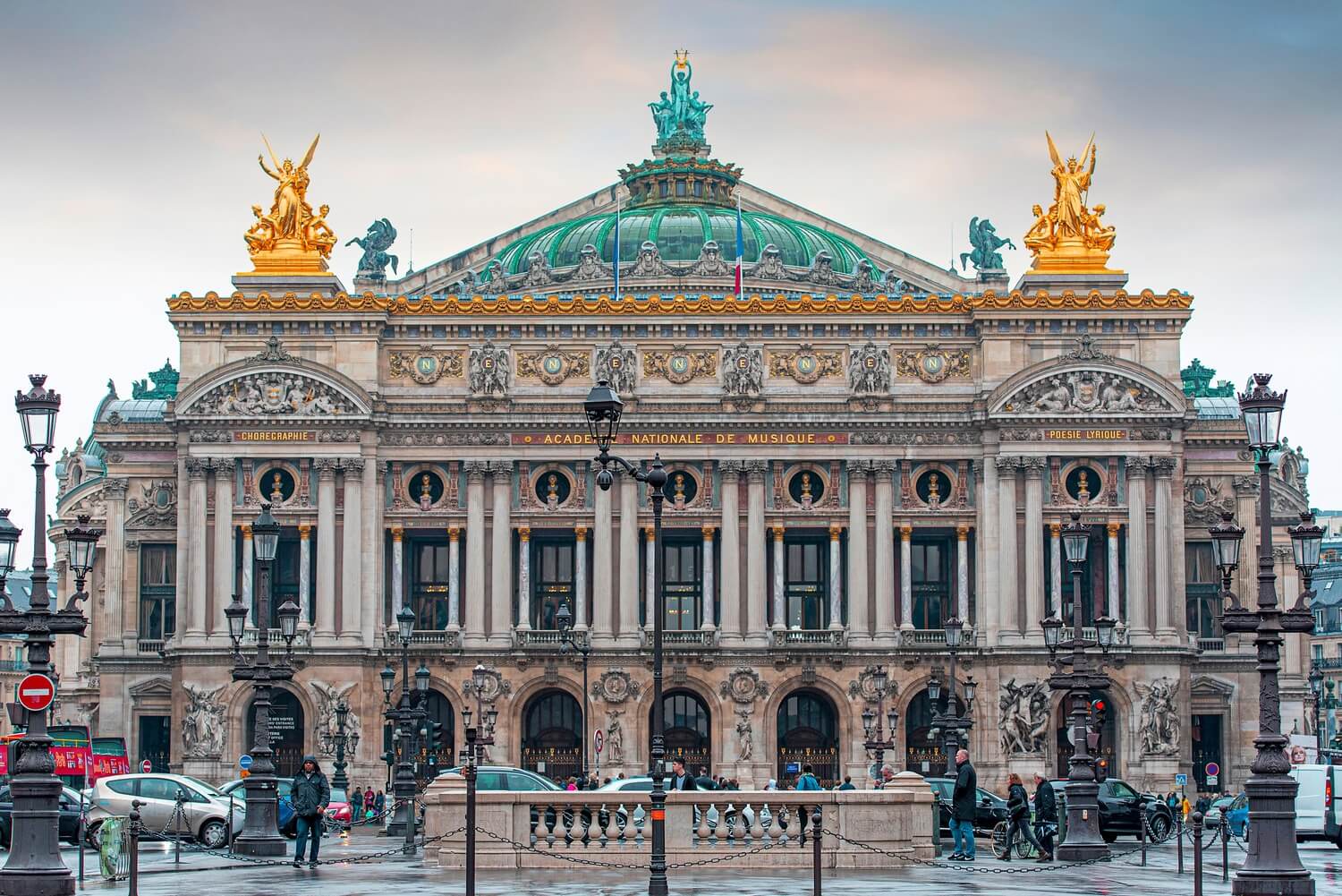 A famous landmark in Paris