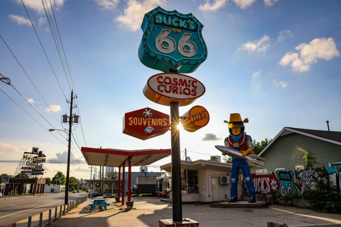 Route 66: Chicago to Santa Monica
