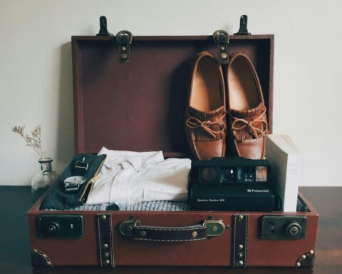 How to pack light for international travel