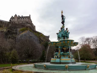 Edinburgh Castle above the Ross Fountain in Princes Street Gardens