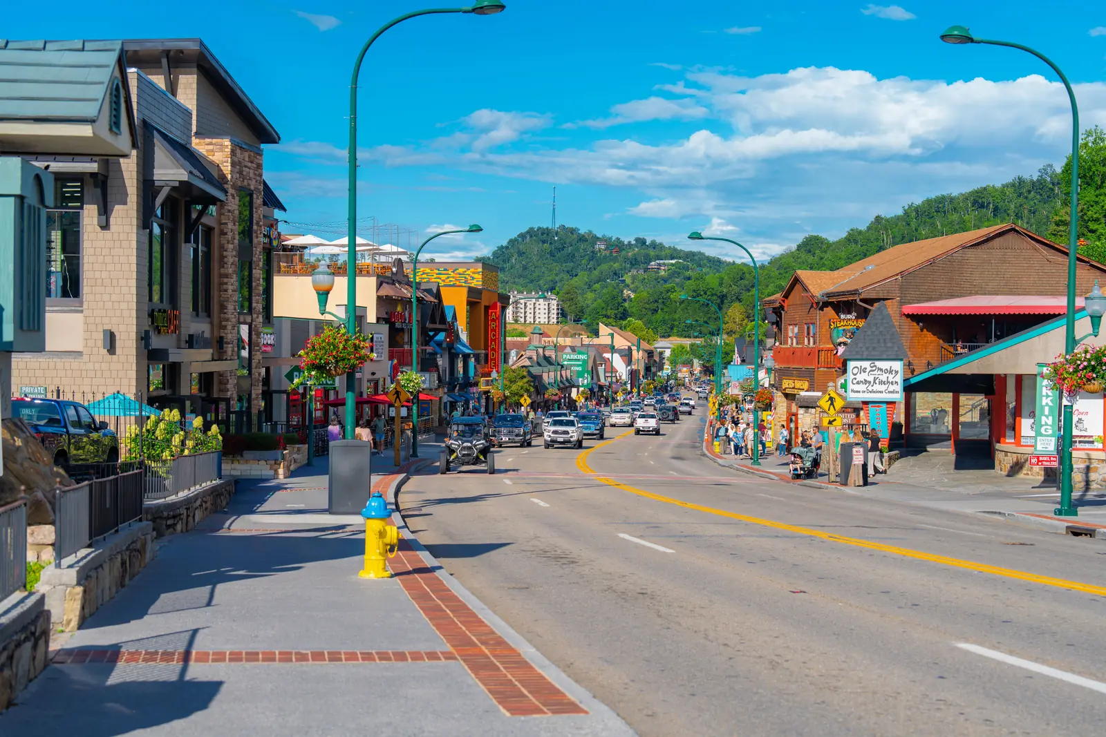 Shops and traffic along the Parkway in downtown Gatlinburg Tennessee