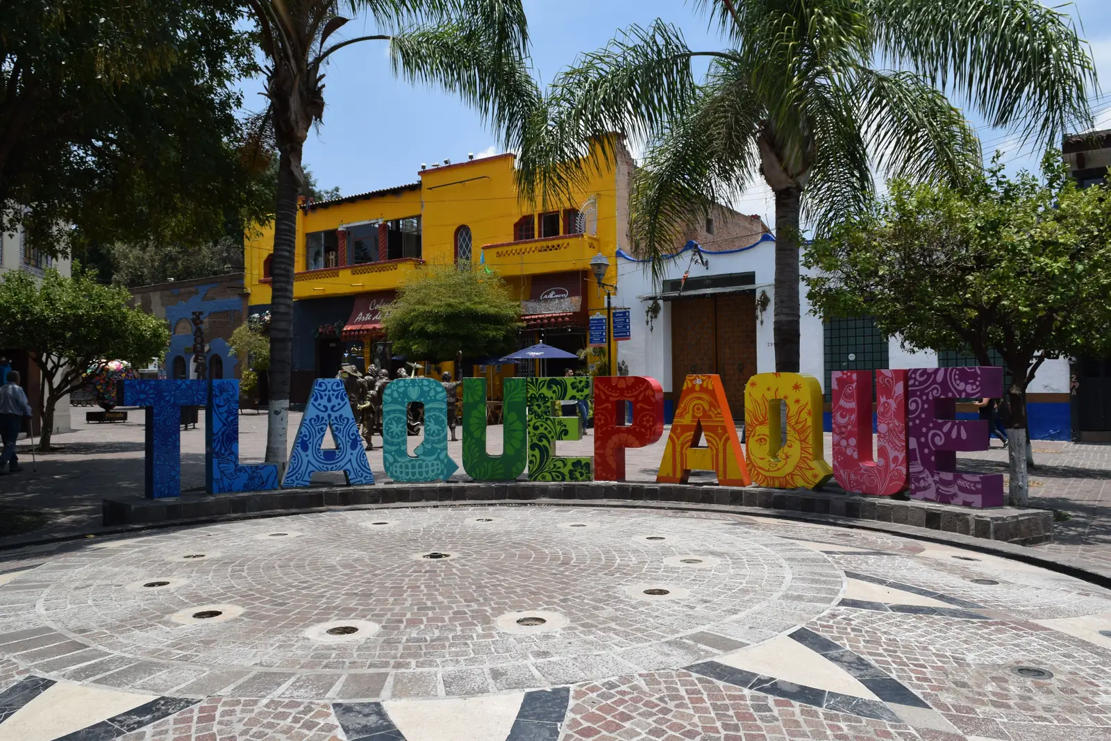 The colourful Tlaquepaque sign in the arts village square in Sedona