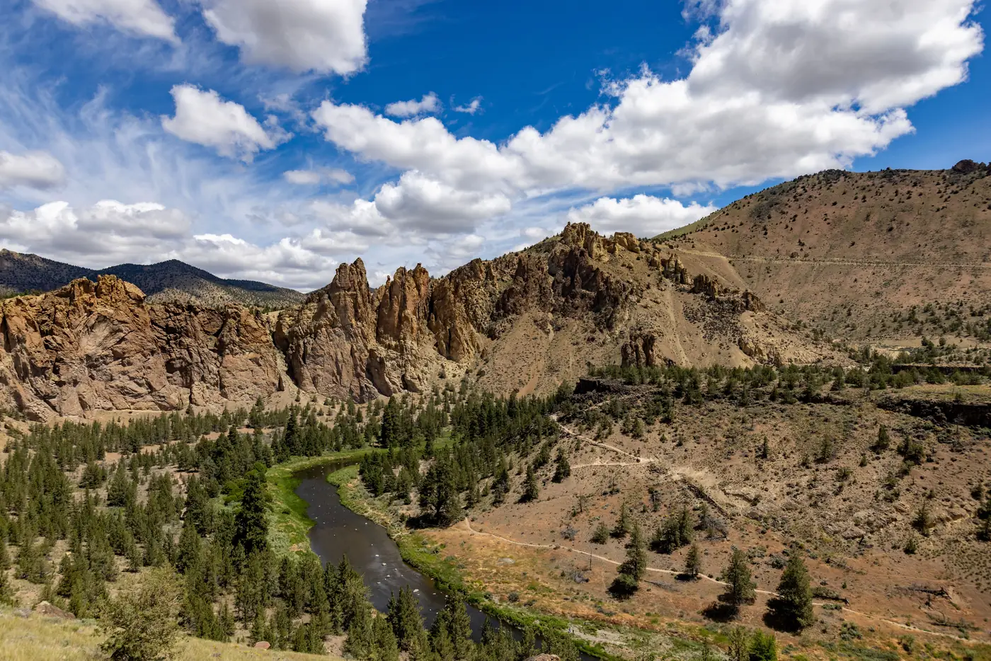 The river bending through the rock formations of Smith Rock State Park near Bend Oregon