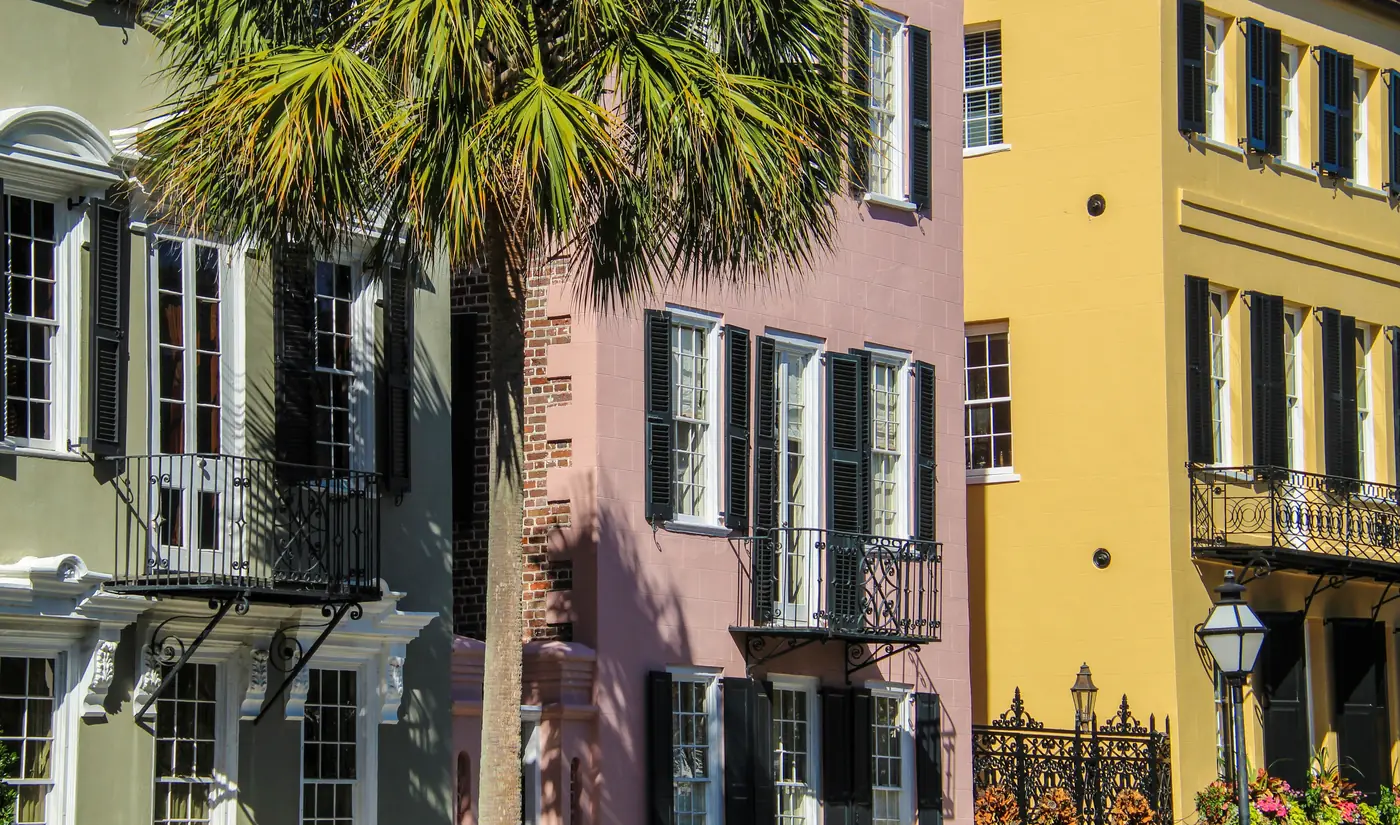 Colorful historic houses in Charleston, South Carolina