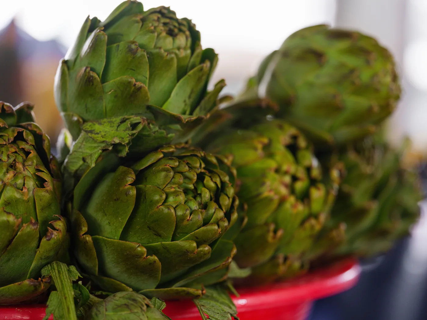 Fresh artichokes at a market stall