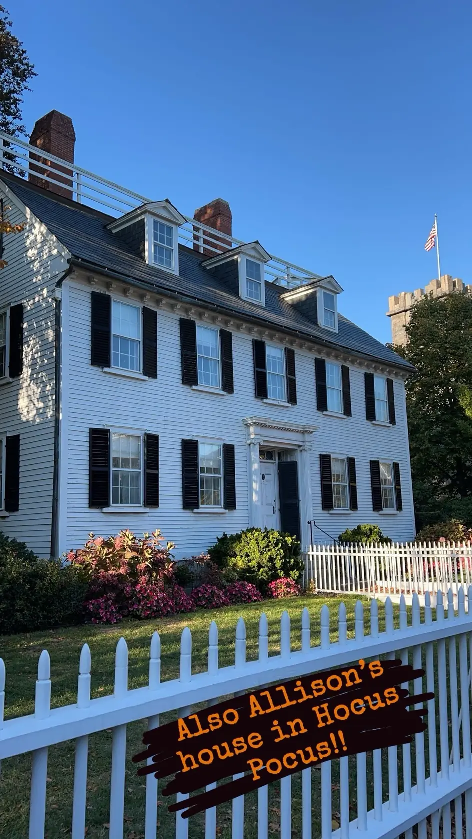 The Ropes Mansion in Salem with a sign noting it was Allison's house in Hocus Pocus
